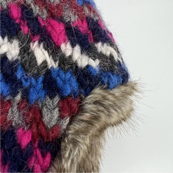 American Eagle Trapper Hat Pink Blue Wool Alpaca Knit Faux Fur Lined Tassels - Picture 8 of 12
